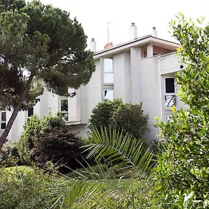 Hodinový hotel Punt 14, Gavà