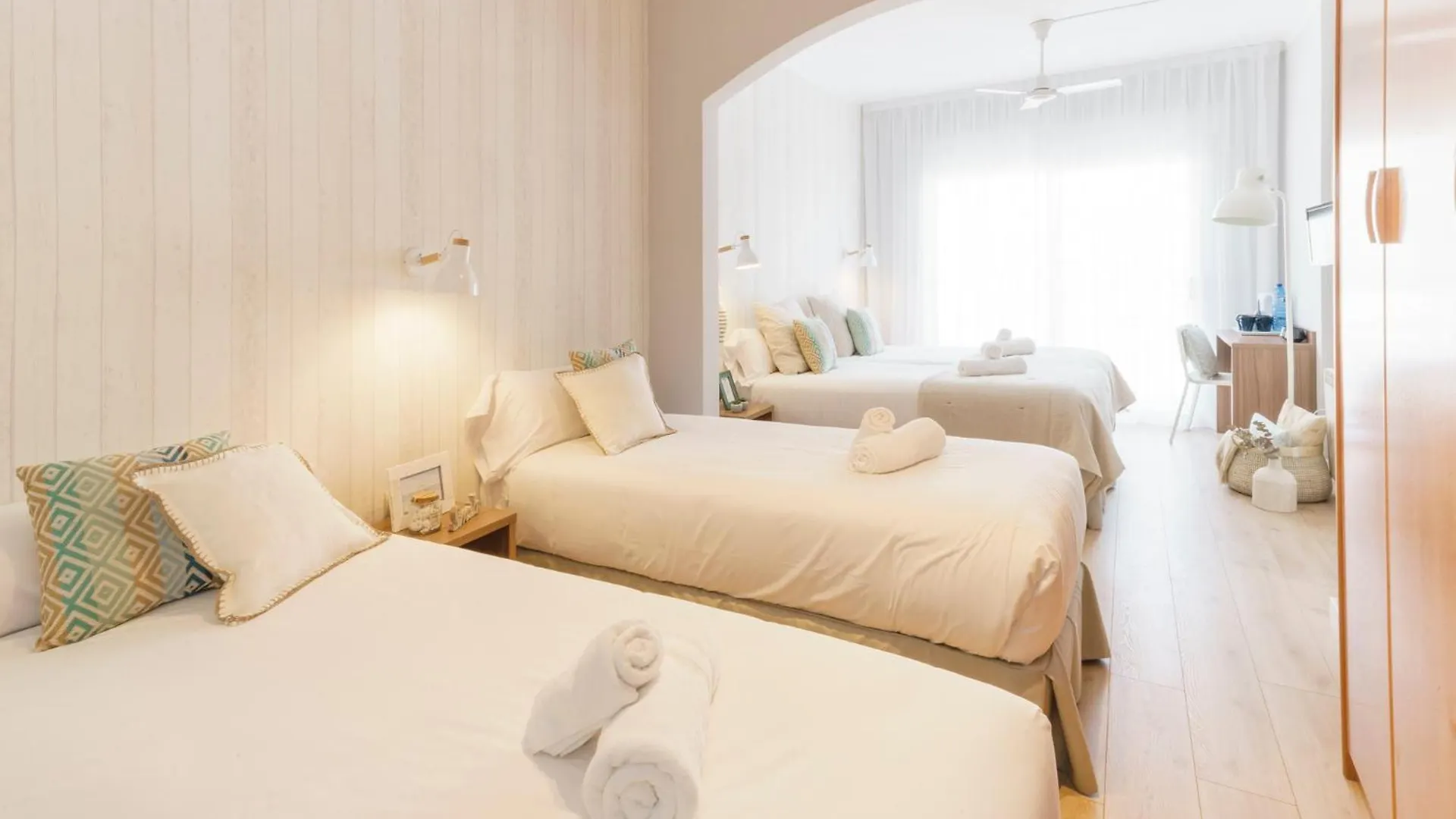 Bypillow Mumm Vilanova i la Geltru Hotel