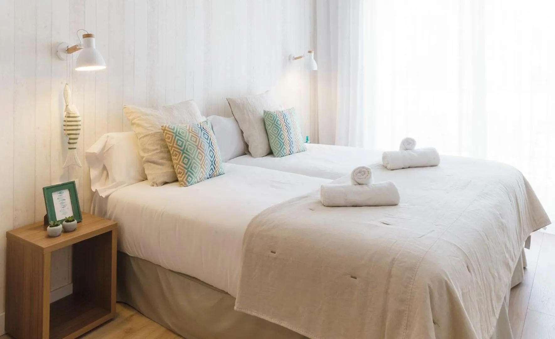 ** Hotel Bypillow Mumm Vilanova i la Geltru Spain